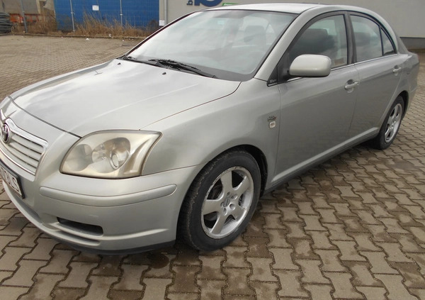 Toyota Avensis cena 5900 przebieg: 319000, rok produkcji 2003 z Skała małe 37